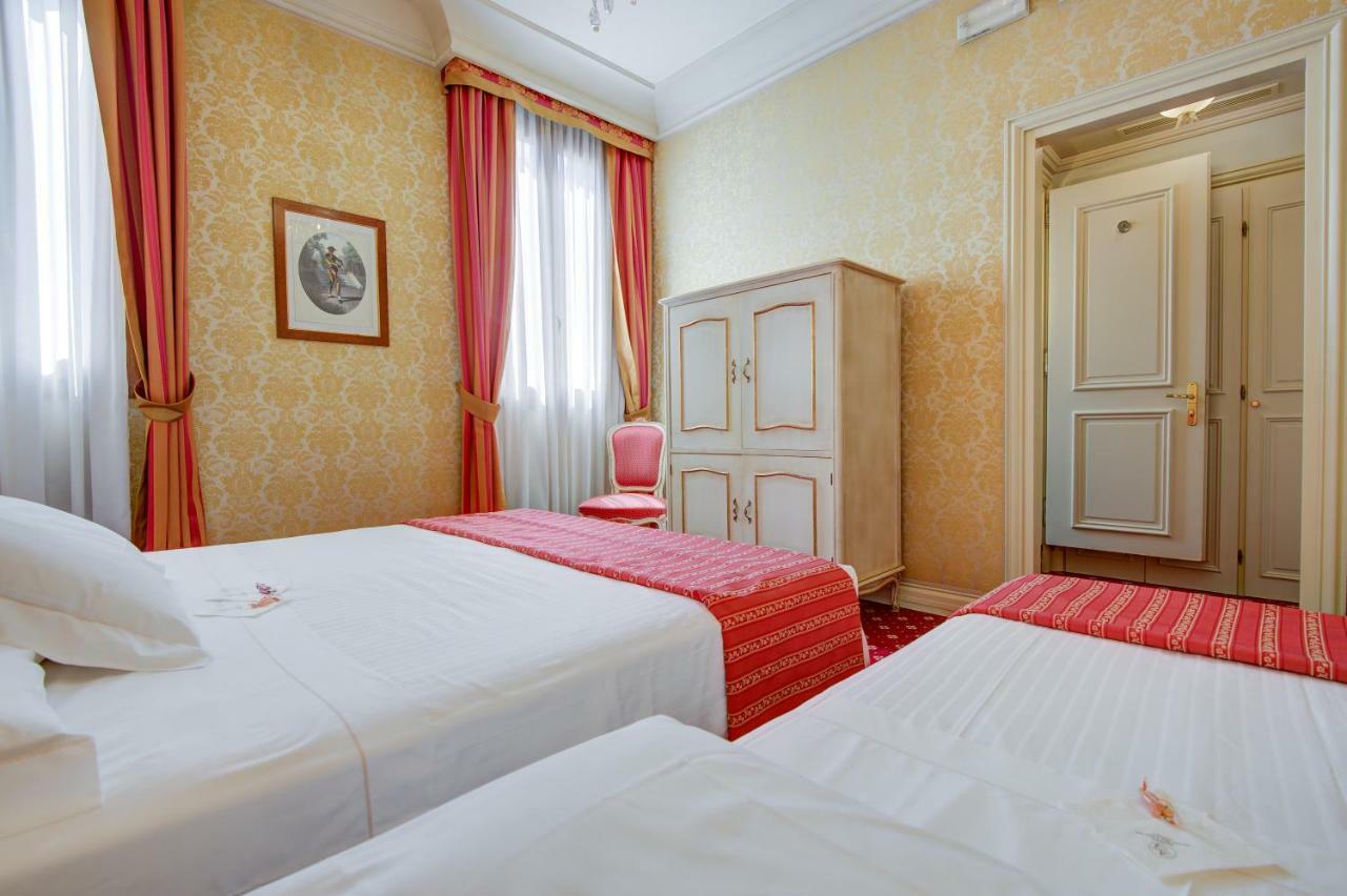 Hotel Antiche Figure Venice Exterior photo
